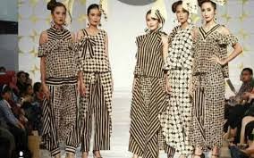 Fashion Indonesia 2025: Perpaduan Gaya Lokal, Teknologi, dan Tren Berkelanjutan